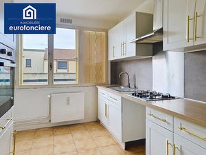 Vente appartement 4 pièces 72 m² à Troyes (10000)  101 000 €