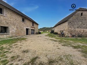 ? CLOS DES CHARMES ?