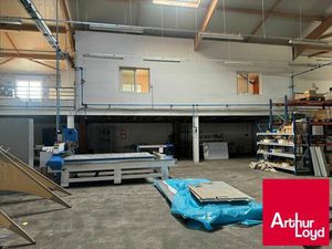 Location commerce 626 m² à Ustaritz (64480)