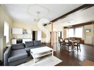 Maison de caractère – plein centre de Virton