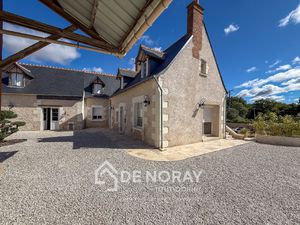 Esvres maison de caractère à vendre 5 chambres 220m2