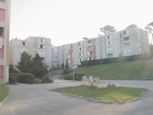 Location appartement 3 pièces 73 m² à Carpentras (84200)