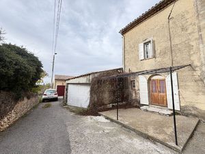 Vente maison 6 pièces 390 m² Régusse (83630)