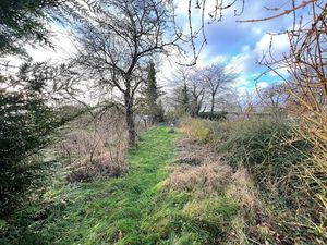 Vente terrain 826 m² à Angerville (91670)  9 900 €