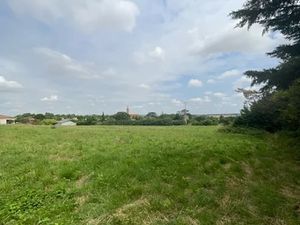 Vente terrain 491 m² à Lux (31290)  61 000 €