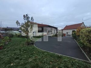 Vente maison 5 pièces 91 m² Arçay (86200)