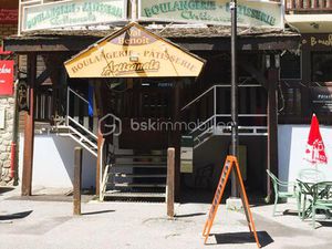 Local d'activités de 25 m² à Allos