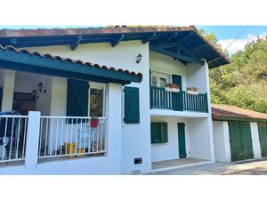 Maison à la campagne