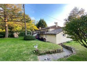 Maison ancienne de 120 m² à Lougratte