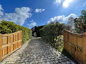 Maison Orgerus 9 pièce(s) 250 m2