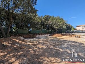 Vente terrain 400 m² à Clapiers (34830)  275 000 €