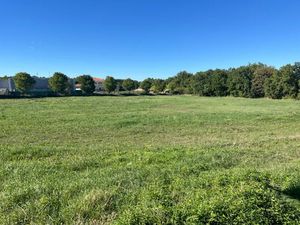 Vente terrain 300 m² à Septemes-les-vallons (13240)  160 000 €