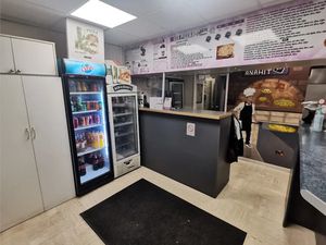 Vente locaux professionnels à Gournay-sur-Marne (93460)  110 000 €