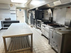 Vente locaux professionnels 170 m² à Nontron (24300)  123 000 €