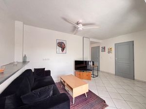 Appartement deux pièces à vendre avec votre agence Longfort