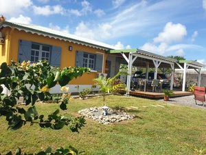 Super villa situé dans lieu calme