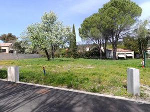 Vente terrain 750 m² à Les Matelles (34270)  299 000 €
