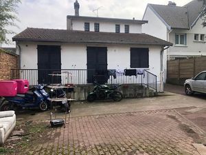 Vente immeuble 9 pièces 210 m² à Longjumeau (91160)  574 750 €