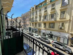 NICE WILSON - LOCATION BUREAUX 5 PIECES