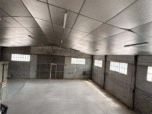 Vente locaux professionnels 650 m² à Portet-sur-Garonne (31120)  950 000 €