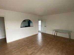 Location appartement 3 pièces 62 m² à Le Mans (72000)  640 €