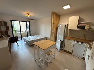 Location appartement 1 pièce 33 m² à Bastia (20200)  650 €