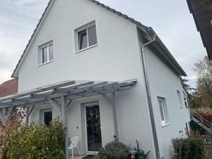 Maison familiale avec annexe chalet indépendant et piscine au calme