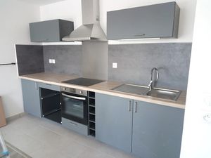 Location appartement 3 pièces 65 m² à Amiens (80000)  835 €