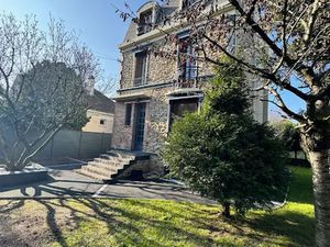 Location locaux professionnels 11 pièces 60 m² à Les Pavillons-sous-Bois (93320)  1 190 €