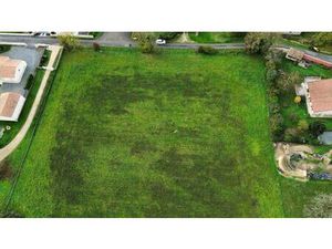 Terrain constructible viabilisé à vendre