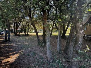 Terrain constructible viabilisé à vendre