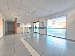 LOCAL COMMERCIAL - BUREAUX