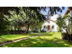 Dpt Essonne (91)  à vendre maison 4 chambres 1 bureau joli jardin