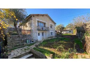 Roquefort Les Pins - Maison Individuelle A Renover Entierement