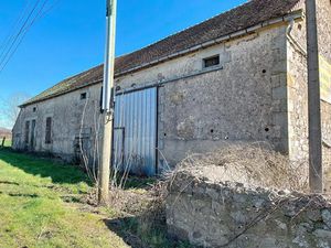 Vente ferme 1 pièce 40 m² à Montmarault (03390)  14 000 €