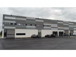 Location local d'activités NEUVILLE SUR OISE 2 887 m²