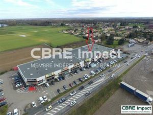 Location commerce VARENNES LES MACON 518 m²