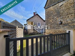 Vente maison 5 pièces 113 m² à Sainte-Colombe-sur-Seine (05700)  95 000 €