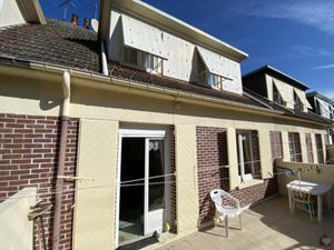 Vente maison 4 pièces 68.55 m² à Fecamp (76400)  152 000 €