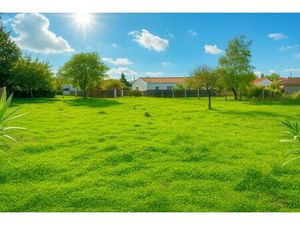 Achat Terrain 791m² SURGERES 17700