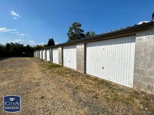 Parking à louer 10 m² - Nevers (58) - 45€