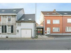 Commercieel te koop in Bever