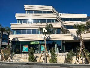 Location Local Professionnel 750m²