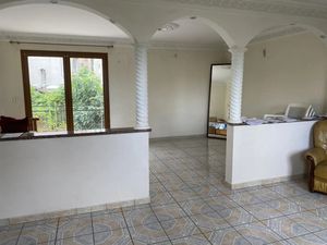 Vente maison 6 pièces 190 m² à Saint-Etienne (42000)  250 000 €