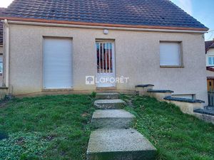 Maison T4 près de CHARMES à vendre