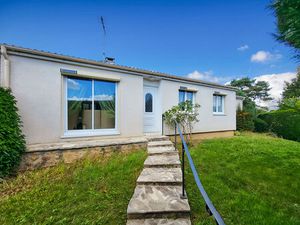 Vente maison 7 pièces  197.00m²  Saint