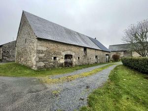 Vente immeuble 100 m² Pérols-sur-Vézère (19170)