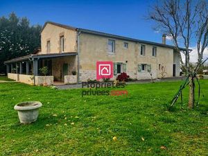Maison de 8 pièces de luxe en vente à Savignac  France