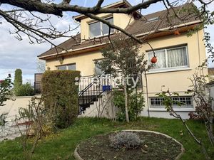 Vente maison 8 pièces 132 m² à Chennevieres-sur-marne (94430)  405 000 €