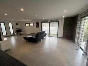 Location maison 4 pièces 122 m² à Saint-Drézéry (34160)